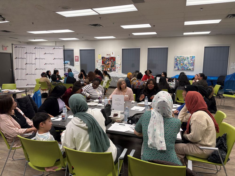 Group discussion regarding legal rights for newcomer women